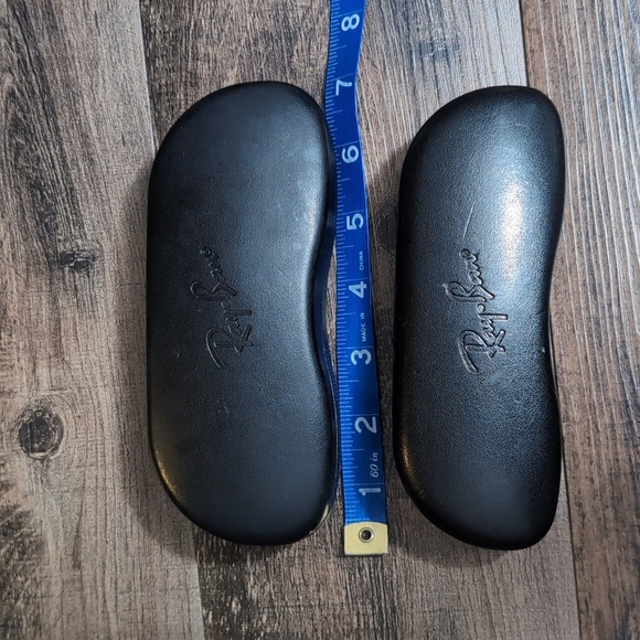 Ray-Ban Hard-shell Sunglass Cases x2 - Picture 7 of 7